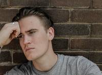 Early Signs of Bipolar Disorder in Adult Children